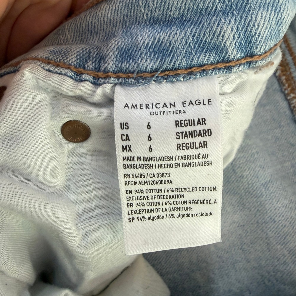 American Eagle AE High-Waisted Wide Leg Jeans Light Wash Size 2 Good Condition - Picture 3 of 6